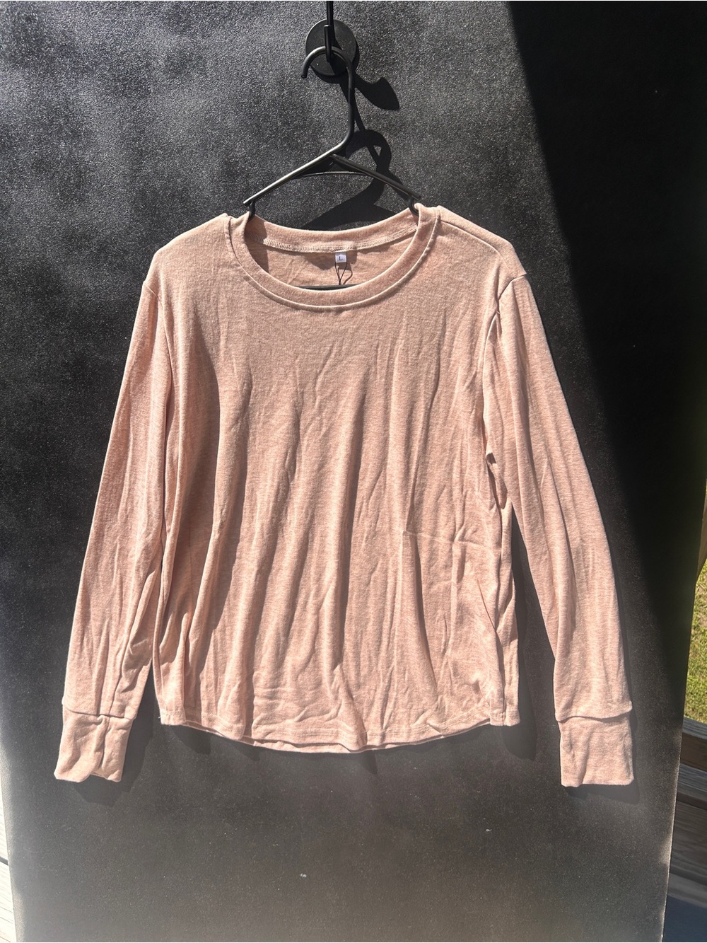 Women’s Long-Sleeve Crewneck Top - beige new with tags women’s size Large #493